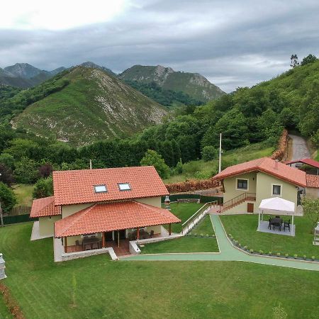 El Campo Mateo Apartamentos กังกัส เด โอนิส ภายนอก รูปภาพ
